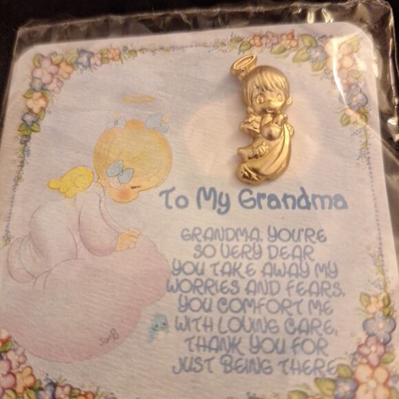 2 1990s Lapel Pins 15 Years And To My Grandma Precious Moments Collection - Picture 3 of 5